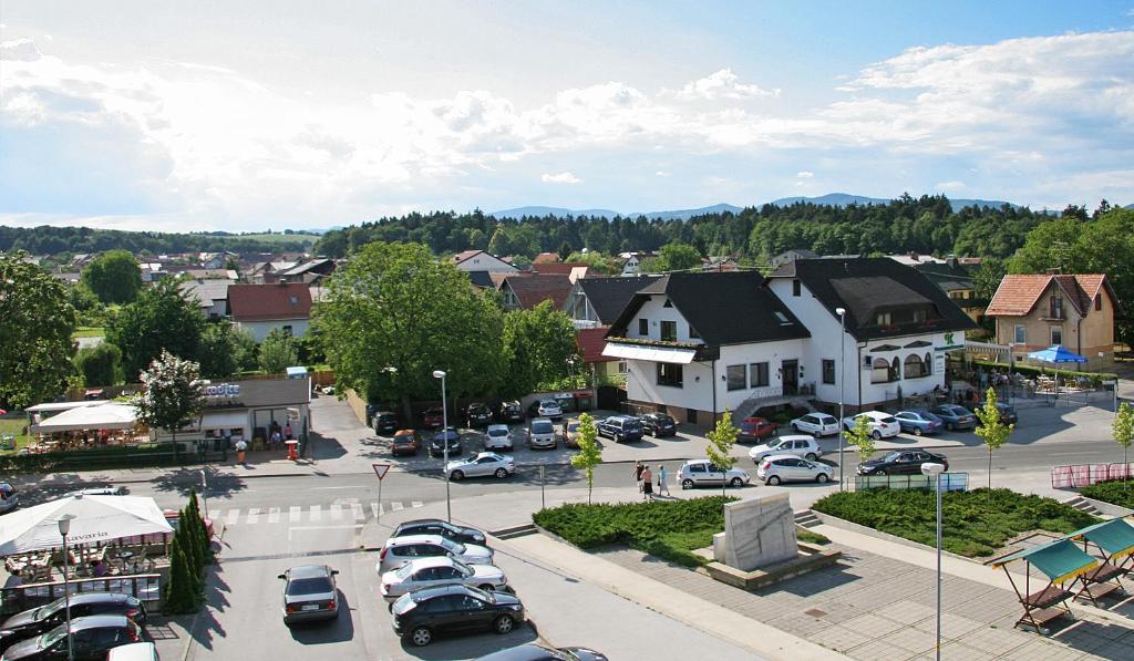 Guest House Pohorska Kavarna Maribor Exterior foto